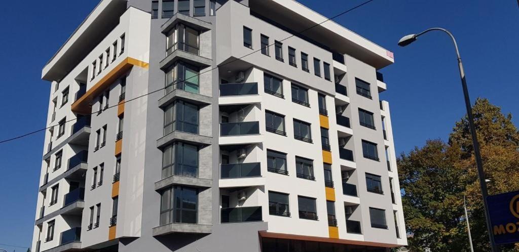 Apartman Natasa Sa Podzemnom Garazom Баня-Лука Экстерьер фото