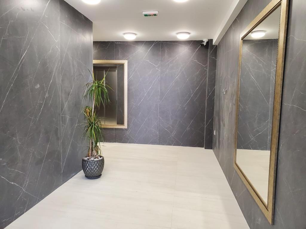 Apartman Natasa Sa Podzemnom Garazom Баня-Лука Экстерьер фото